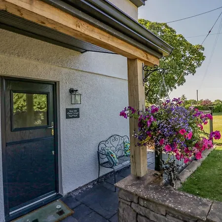 בית נופש Hill Farm *